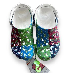 NWT Holiday Vineyard Vines Crocs Classic Clogs J4/ Women’s 6 Patchwork w/ Jibitz